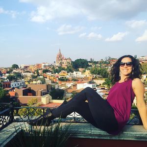 Meet your Posher, Cara